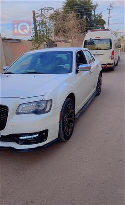 كرايسلر 300